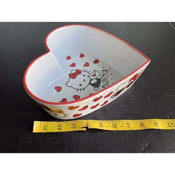Sanrio Hello kitty Heart Shaped Ceramic Casserole Baking Dish Love Letter NEW - Picture 10 of 11